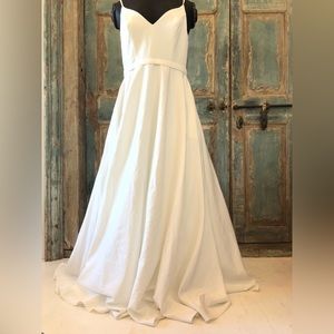 Ieena For Mac Duggal White Ballgown Size 12